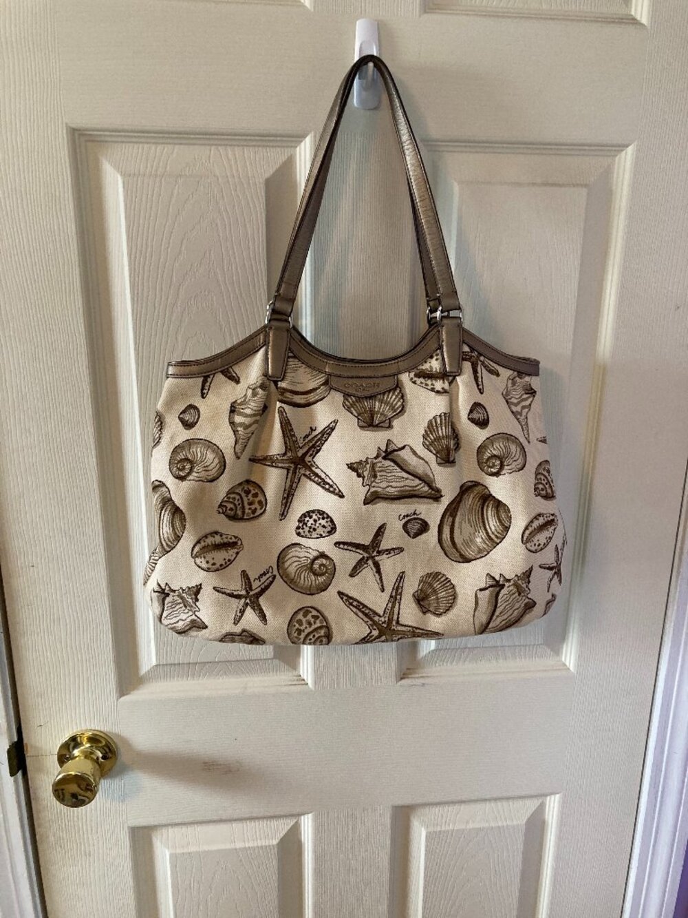 Rare Vintage Coach Resort Shell Print Tote F29063